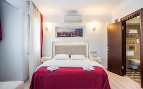 Nacre Residence